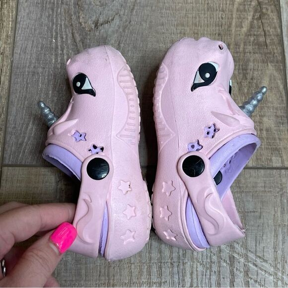 Baby Girl Toddler Pink Magical Unicorn Slip On Clogs Shoes Toddler Baby Size 4-5 - Picture 4 of 9